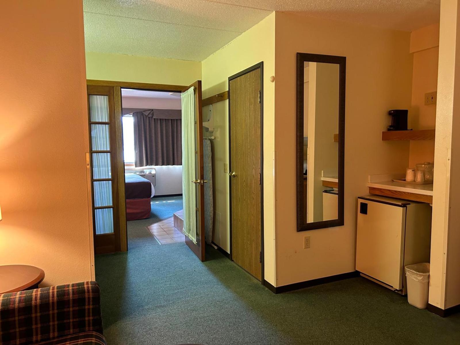 Northwoods Inn & Suites - Blackduck Εξωτερικό φωτογραφία