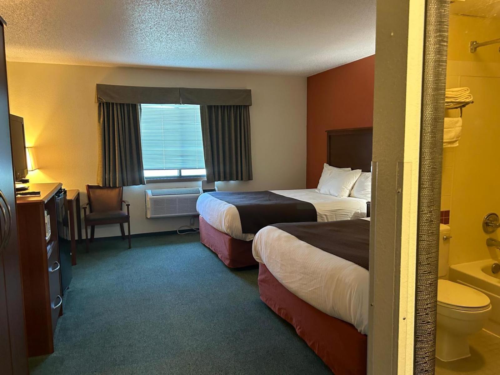 Northwoods Inn & Suites - Blackduck Εξωτερικό φωτογραφία