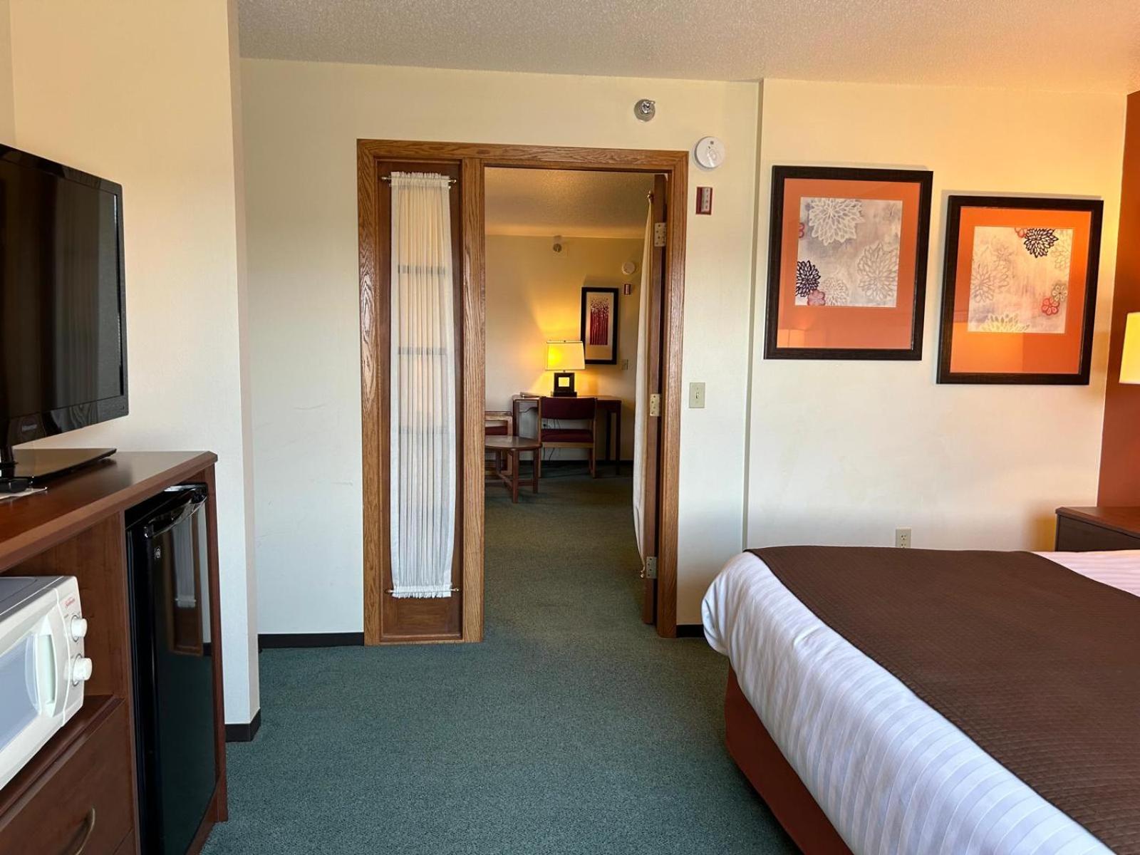Northwoods Inn & Suites - Blackduck Εξωτερικό φωτογραφία