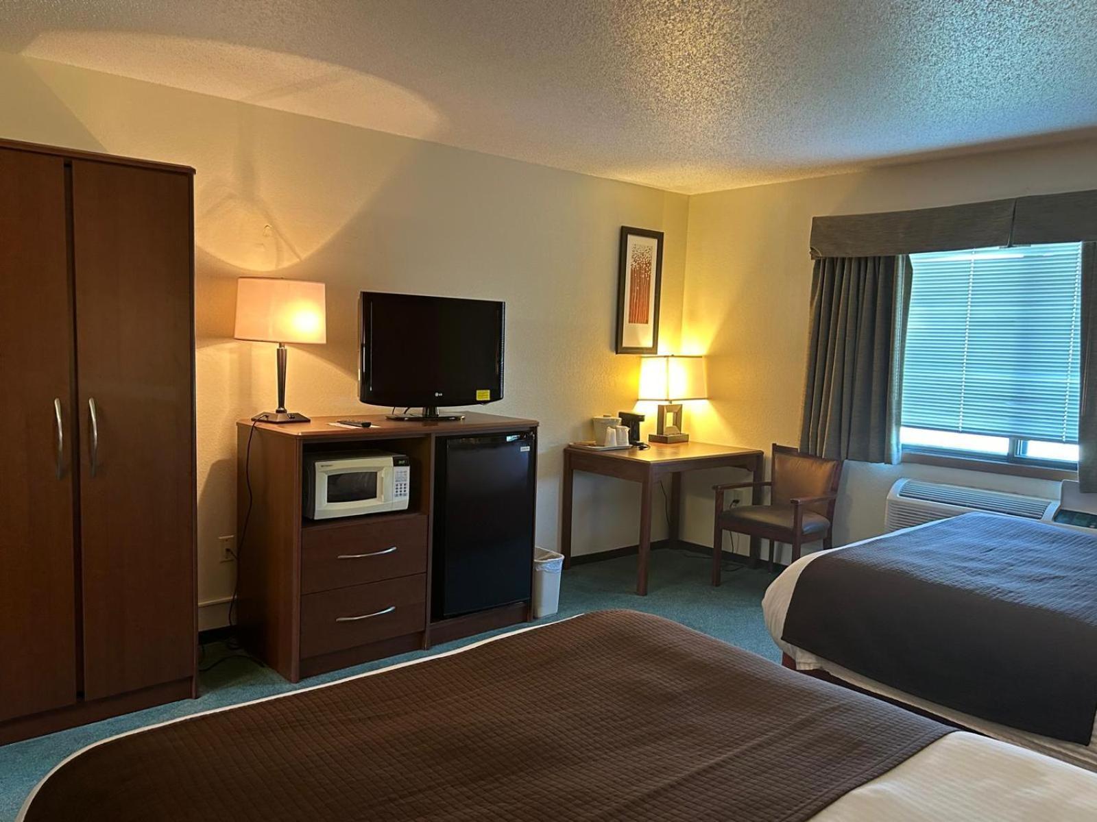 Northwoods Inn & Suites - Blackduck Εξωτερικό φωτογραφία